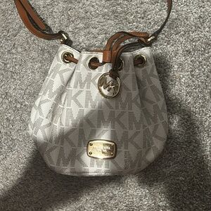 Michael Kors purse